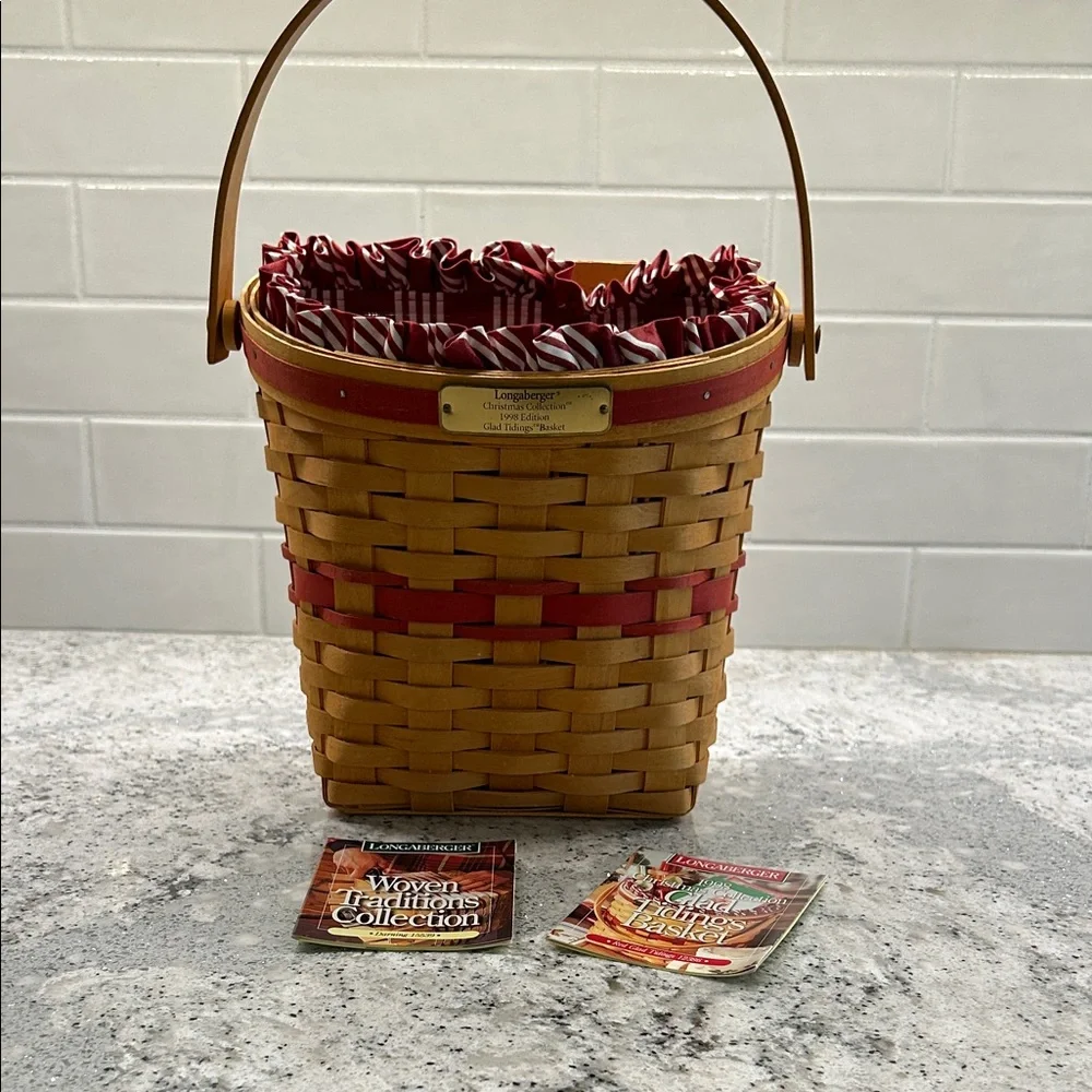 Longaberger Glad Tidings Basket